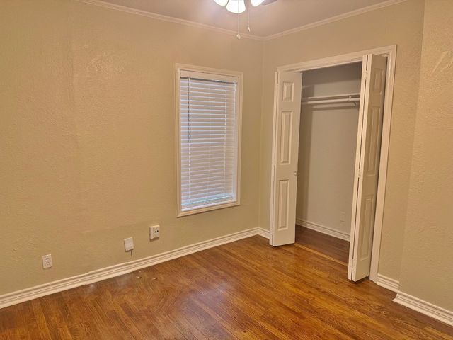 8823 San Benito Way, Dallas, TX 75218