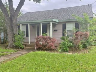 8823 San Benito Way, Dallas, TX 75218