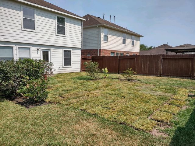 3235 Clipper Winds Way, Houston, TX 77084