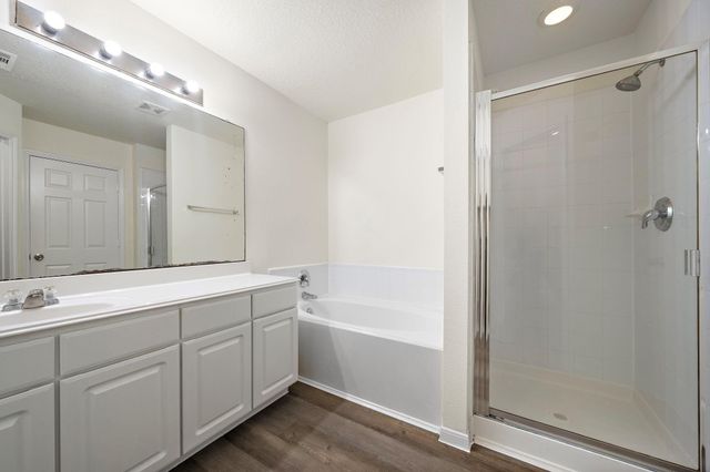 3235 Clipper Winds Way, Houston, TX 77084