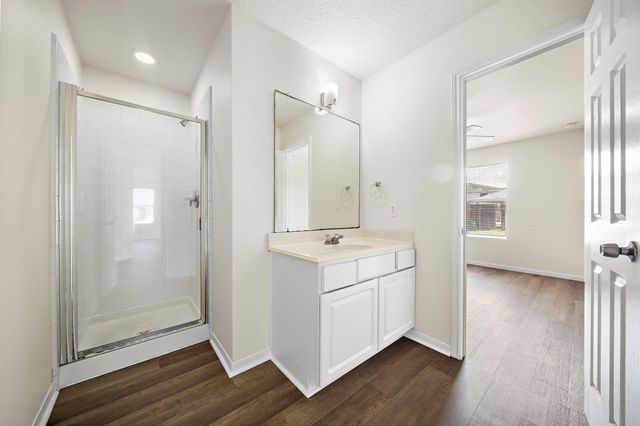 3235 Clipper Winds Way, Houston, TX 77084