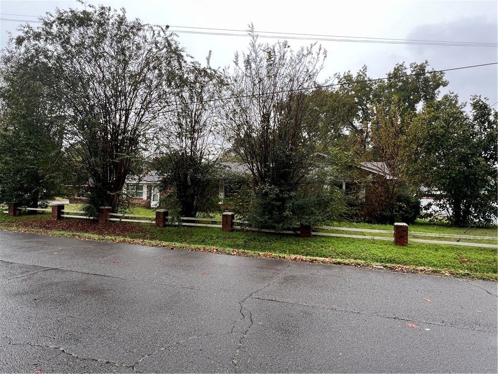 418 Rock Street, Dardanelle, AR 72834