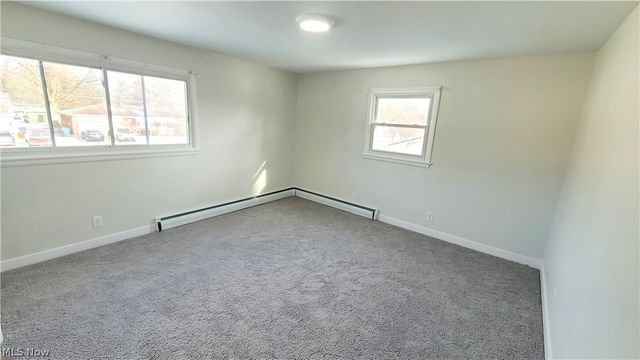 515 Murray Hill Drive, Youngstown, OH 44505