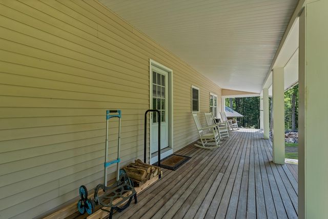 61 MacDonald Lane, Groton, NH 03266