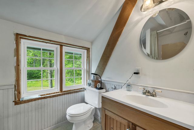 61 MacDonald Lane, Groton, NH 03266
