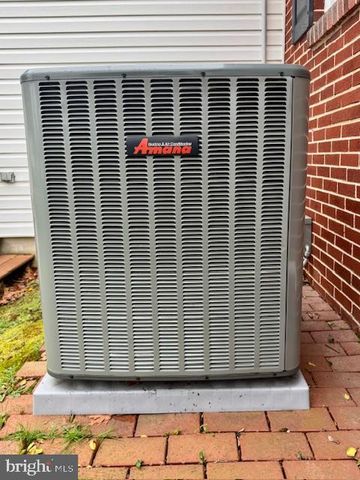 101 LINCOLN AVE, Elkton, MD 21921