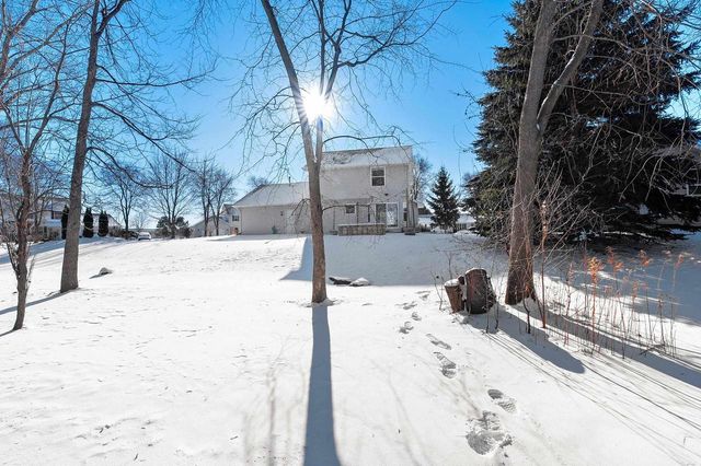 2374 YOLANDA CIRCLE, Green Bay, WI 54303