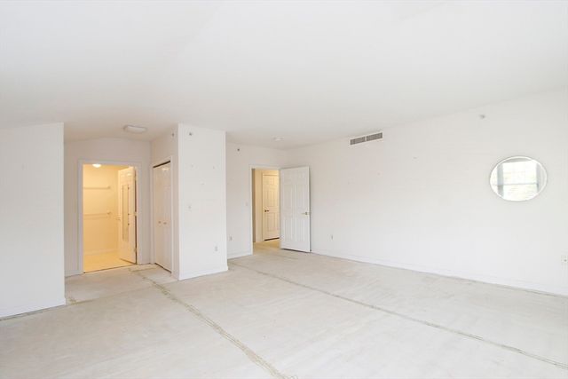 18 West Road 307, Orleans, MA 02653