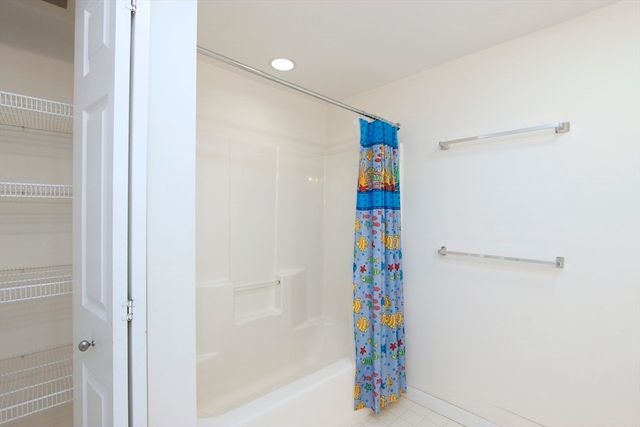 18 West Road 307, Orleans, MA 02653