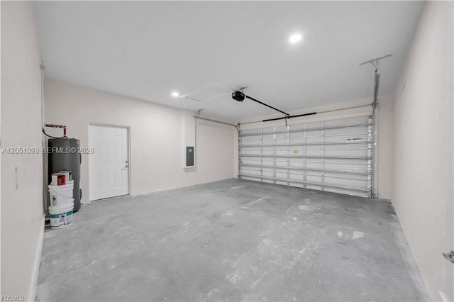2909 63rd St W, Lehigh Acres, FL 33971
