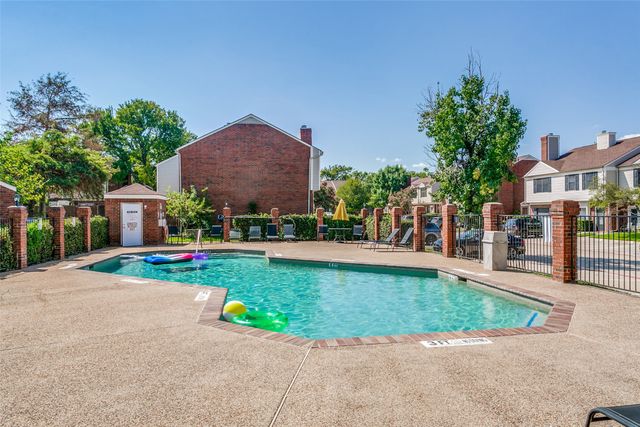 208 Samuel Boulevard 3N, Coppell, TX 75019