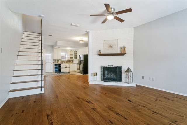 208 Samuel Boulevard 3N, Coppell, TX 75019