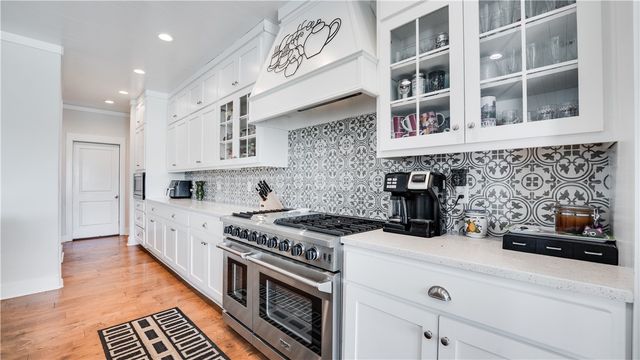 11985 Viney Grove Road, Prairie Grove, AR 72753