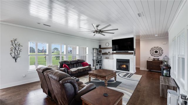 11985 Viney Grove Road, Prairie Grove, AR 72753
