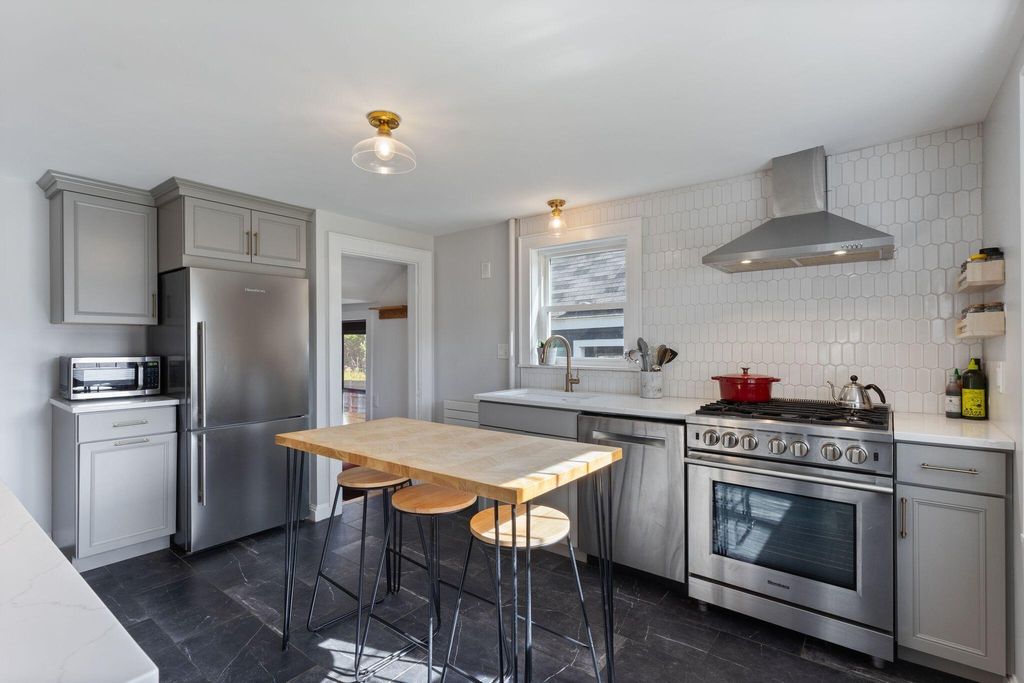 265 W Main Street, Yarmouth, ME 04096 — photo 3