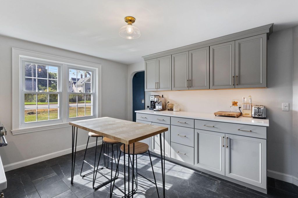 265 W Main Street, Yarmouth, ME 04096 — photo 5