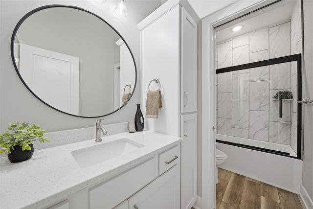780 NE Badger Lane, Waukee, IA 50263