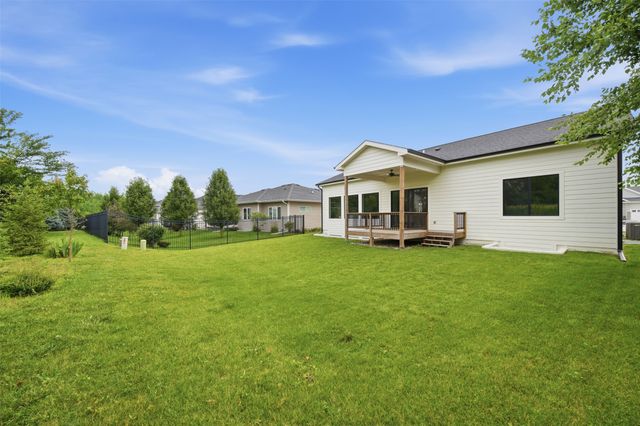 780 NE Badger Lane, Waukee, IA 50263
