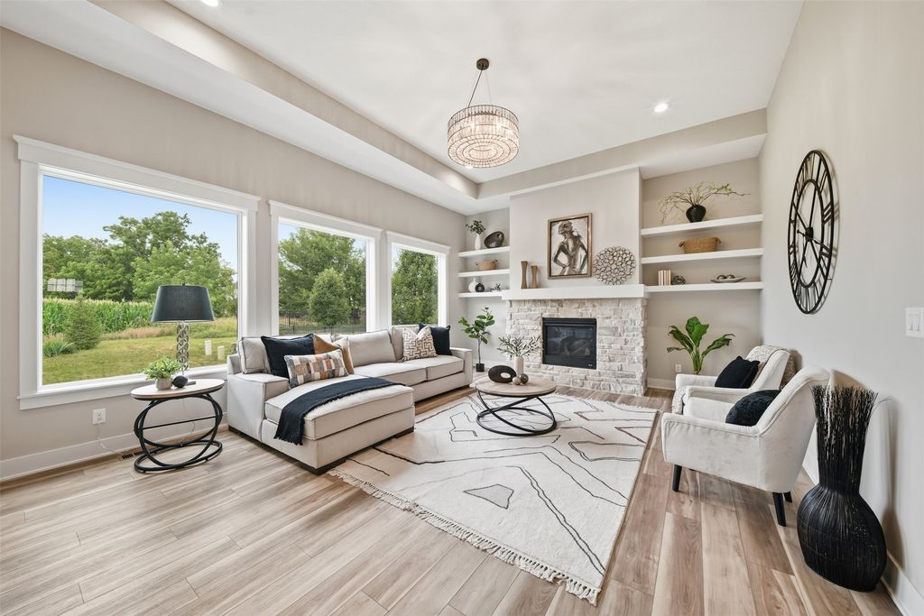 780 NE Badger Lane, Waukee, IA 50263