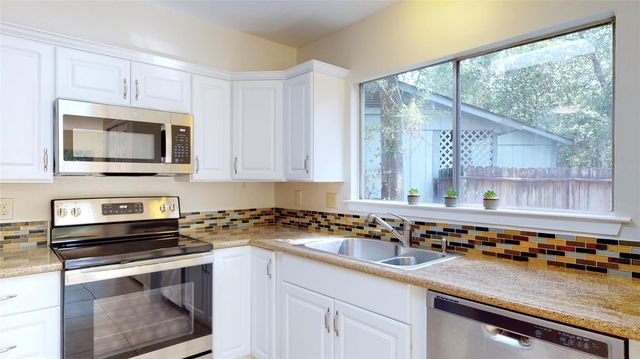 2105 N Red Cedar Circle, The Woodlands, TX 77380