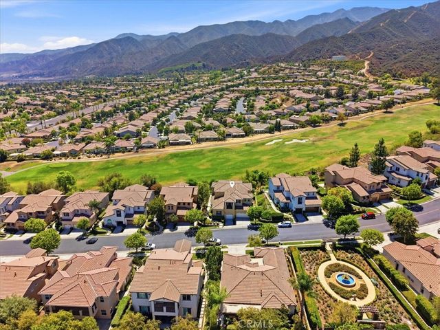 8879 Cuyamaca, Corona, CA 92883