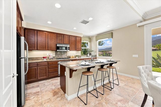 8879 Cuyamaca, Corona, CA 92883