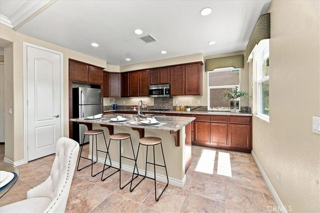8879 Cuyamaca, Corona, CA 92883