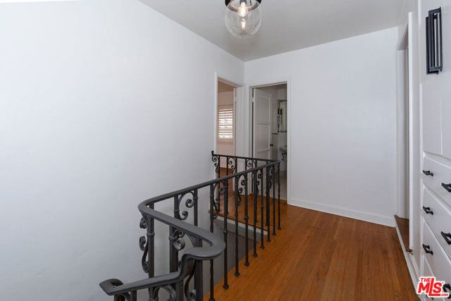 3986 Hepburn Avenue, Los Angeles, CA 90008