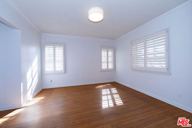 3986 Hepburn Avenue, Los Angeles, CA 90008