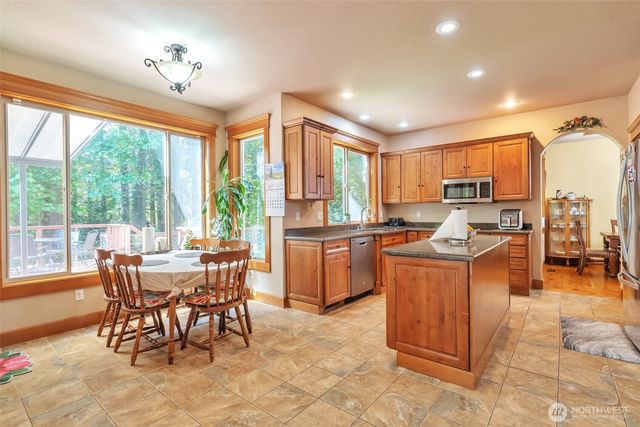 4711 Cleveland Avenue SE, Tumwater, WA 98501
