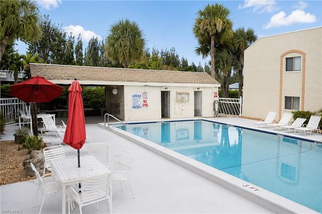 16341 Dublin CIR 105, Fort Myers, FL 33908
