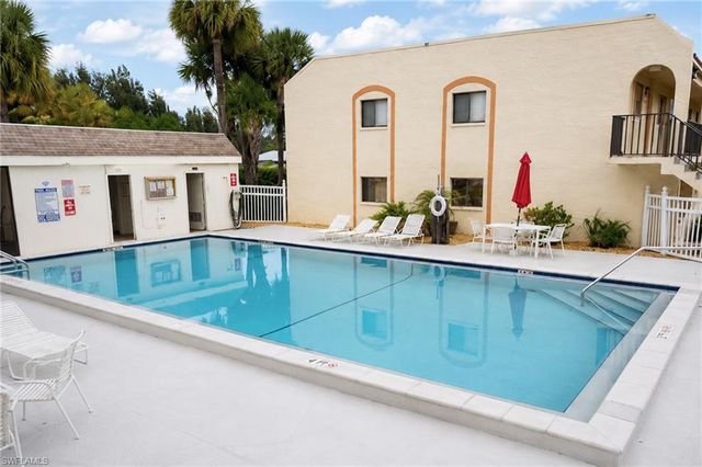 16341 Dublin CIR 105, Fort Myers, FL 33908