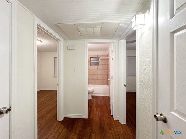 20115 San Marcos Highway 2B, San Marcos, TX 78666