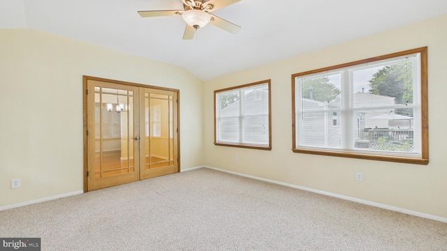 576 CRAWFORD AVE, Dover, DE 19901