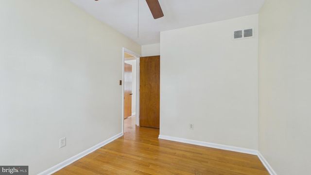 576 CRAWFORD AVE, Dover, DE 19901