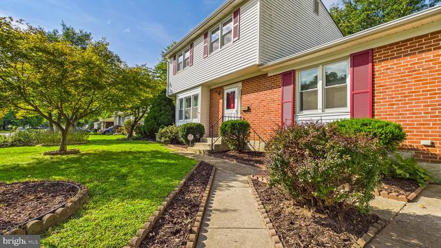 576 CRAWFORD AVE, Dover, DE 19901