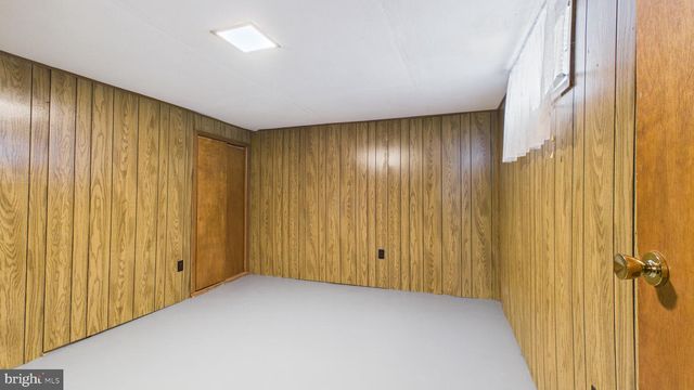 576 CRAWFORD AVE, Dover, DE 19901