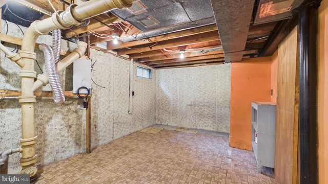 576 CRAWFORD AVE, Dover, DE 19901