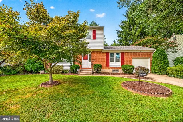 576 CRAWFORD AVE, Dover, DE 19901