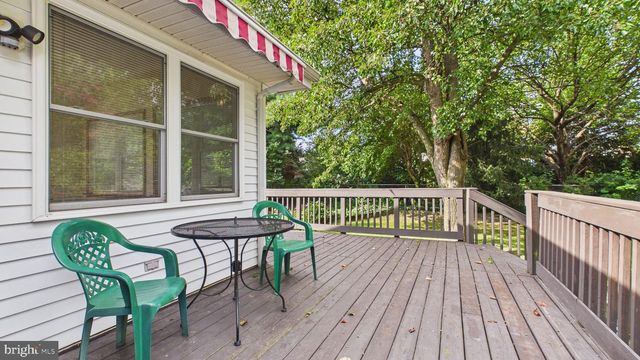 576 CRAWFORD AVE, Dover, DE 19901
