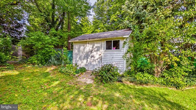576 CRAWFORD AVE, Dover, DE 19901