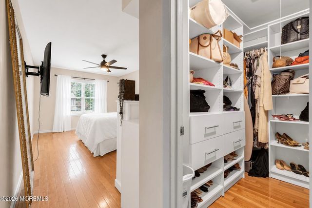 252 Longwood Drive 25-2, Manalapan, NJ 07726