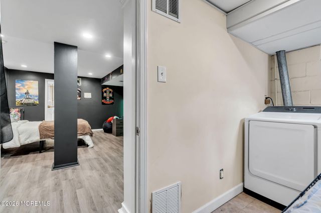 252 Longwood Drive 25-2, Manalapan, NJ 07726