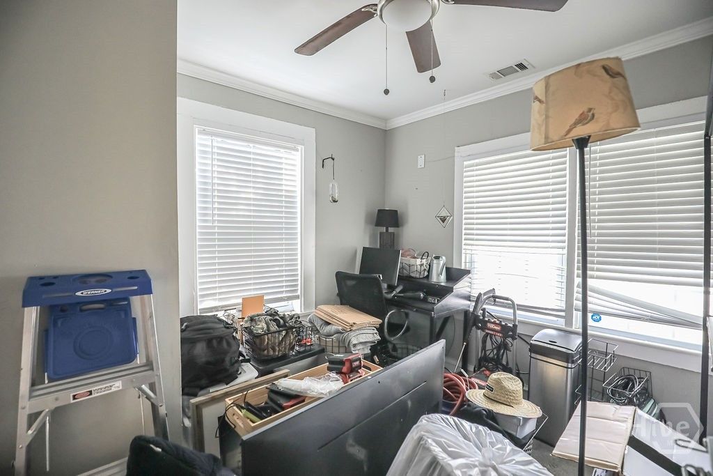 Image 17 of property listing at 26 W 54th Street, Savannah, GA 31405