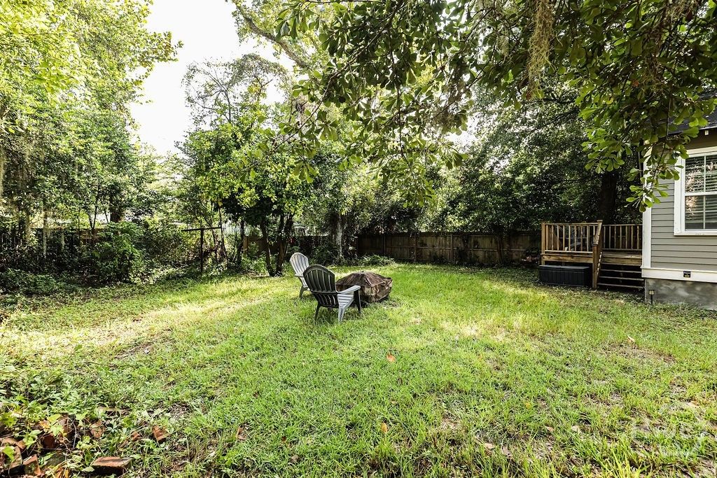 Image 33 of property listing at 26 W 54th Street, Savannah, GA 31405