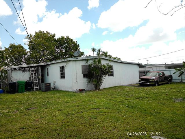 11412 SW 41st St, Miami, FL 33165