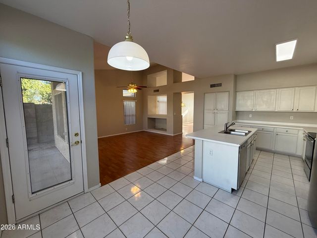 1253 N SPIRE Court, Chandler, AZ 85224