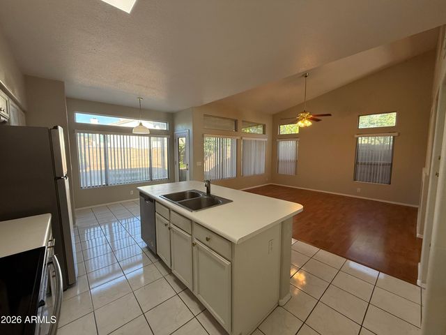 1253 N SPIRE Court, Chandler, AZ 85224