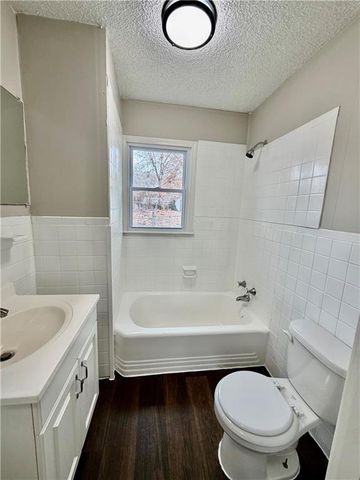 223 E Bannister Road, Kansas City, MO 64114