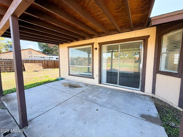 6218 W MARCONI Avenue, Glendale, AZ 85306